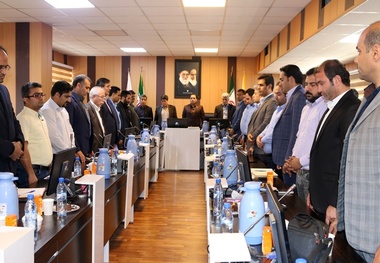 جلسه هم اندیشی معاونت بهره برداری و سیرو حرکت راه آهن با شرکتهای حمل و نقل ریلی