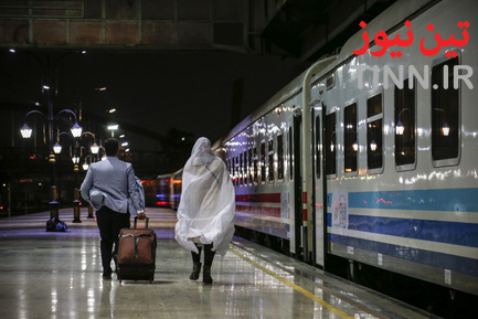 بهره‌برداری از قطارهای پنج ستاره نورالرضا با حضور سرپرست شرکت راه‌آهن