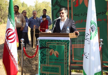 باید باغستان‌ سنتی‌قزوین‌ را حفظ و احیاء کنیم
