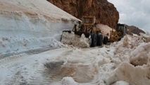  راهداری زمستانی در جنوب کرمان/ مصرف ۱۰۰۰ تن شن و نمک فقط در یک شب 