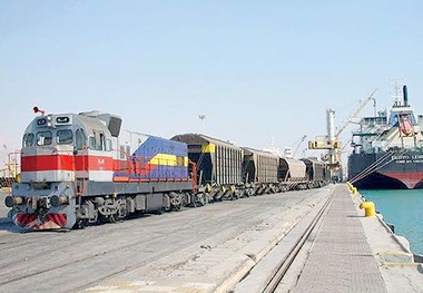  غربت قطار در بنادر 