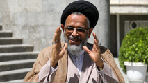 روحانی: وزیر اطلاعات عملکرد بسیار خوبی در مقابله با تروریست‌ها داشته است