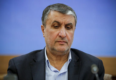 عذرخواهی وزیر راه از بازنشستگان «هما»/وعده حل مشکلات به زودی